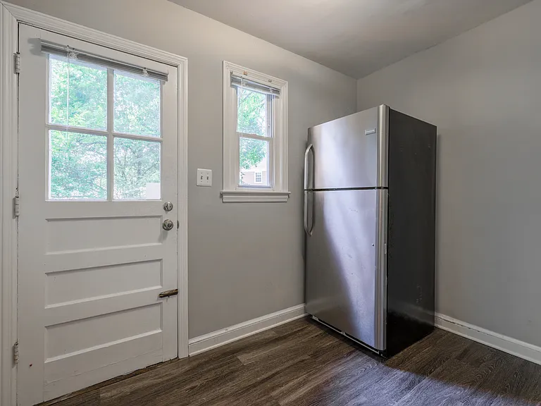 4603 Guilford Pl — Photo 13