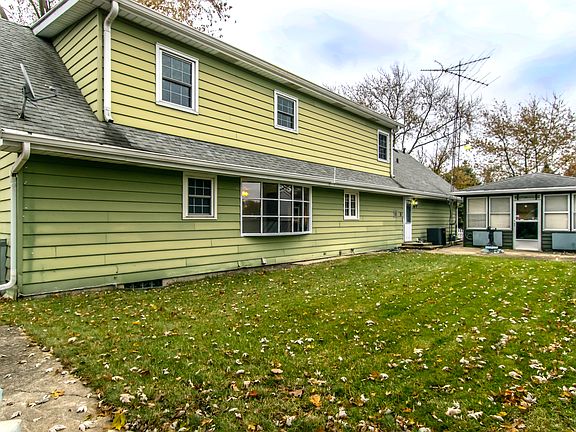 5th image of 343 Barney Dr