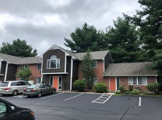 617 W Shore Rd APT 6, Warwick, RI 02889