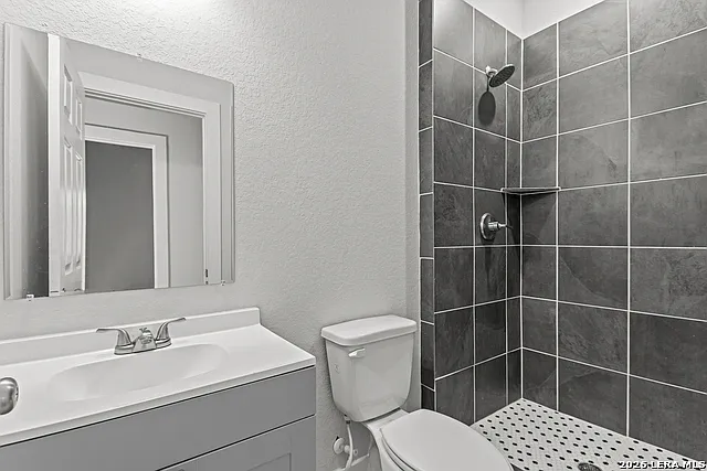 117 Magendie St — Photo 22