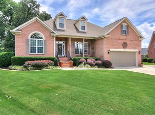204 Avrett Ln, Evans, GA 30809