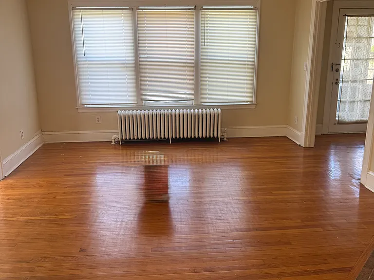 883 Farmington Ave #1 — Photo 5