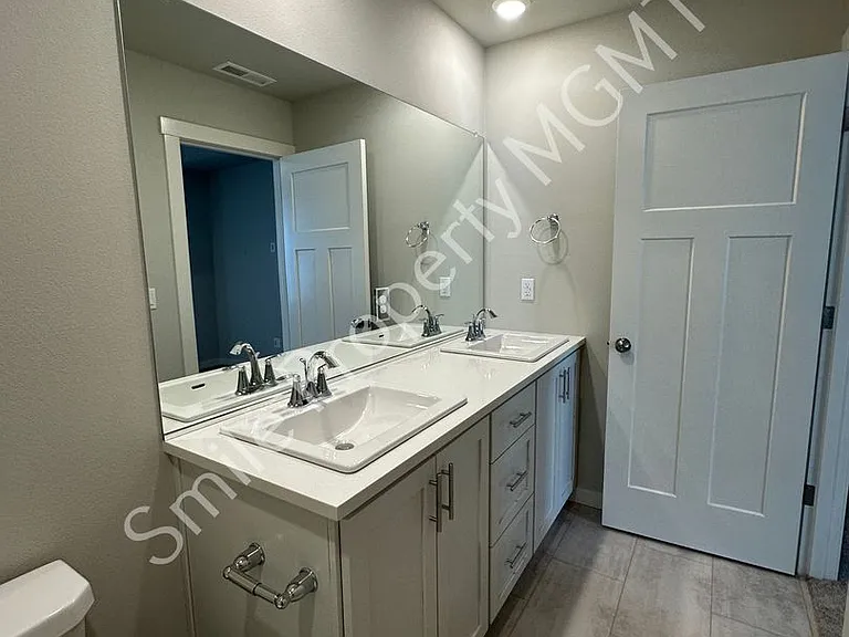 16684 SW Darling Ln — Photo 14