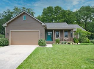 415 Spring Glen Dr, Yellow Springs, OH 45387