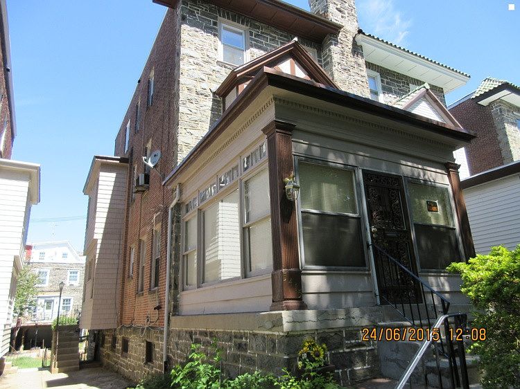 1st image of 5415 Wyndale Ave