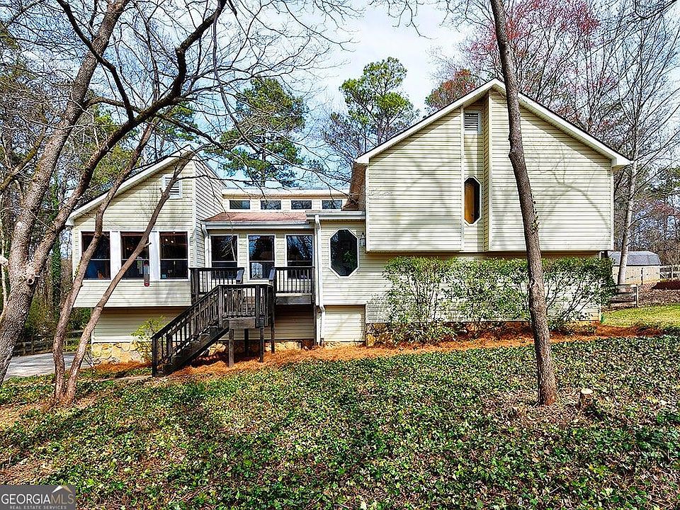 1st image of 319 Westover Dr