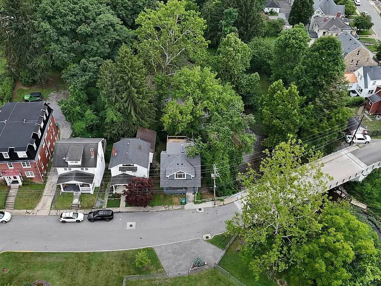 113 Buckhannon Ave — Photo 18