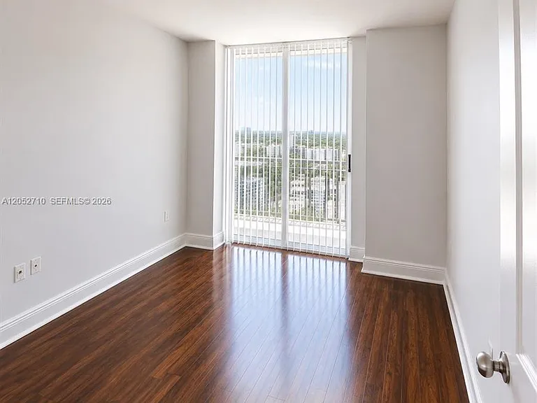 1250 S Miami Ave #2213 — Photo 5