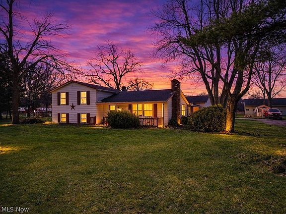 2nd image of 8134 Oberlin Rd