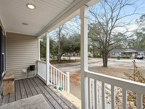 5th image of 7041 Ruth Avenue