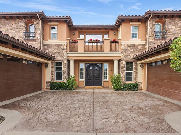 7305 Augusta Dr, Moorpark, CA 93021