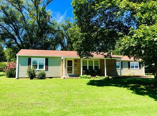 401 N College St, Nevada, MO 64772