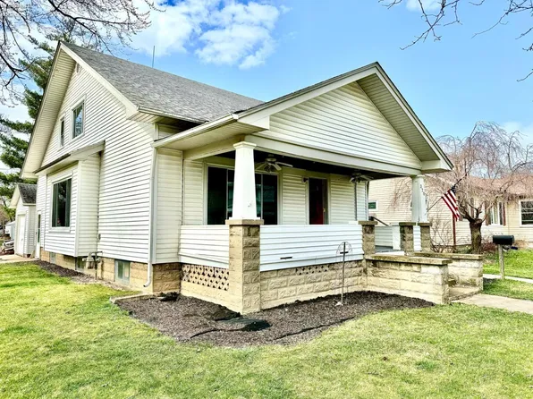 320 Wilson Ave, Pt Clinton, OH 43452