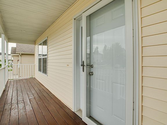 4th image of 2678 57th Ave S