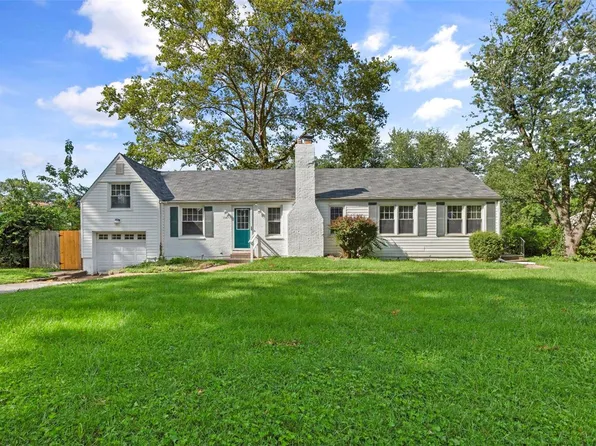 1587 Farmview Ave, Saint Louis, MO 63138