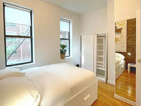 4th image of 57 Pitt St APT 12A