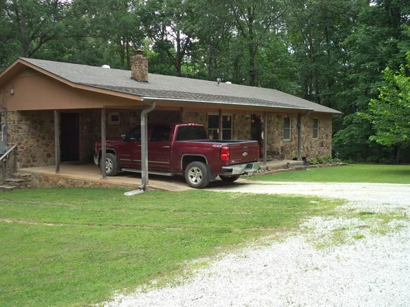 395 Webb Acres Dr, Mountain View, AR 72560