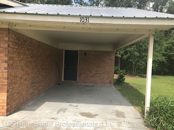3rd image of 1031 White Cir