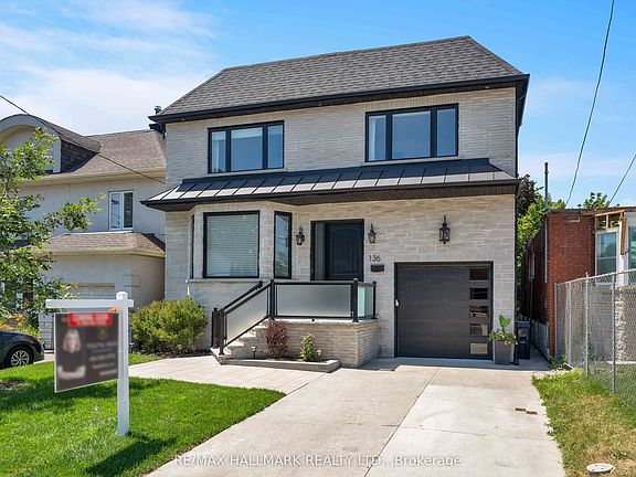 2nd image of 136 Glenwood Cres