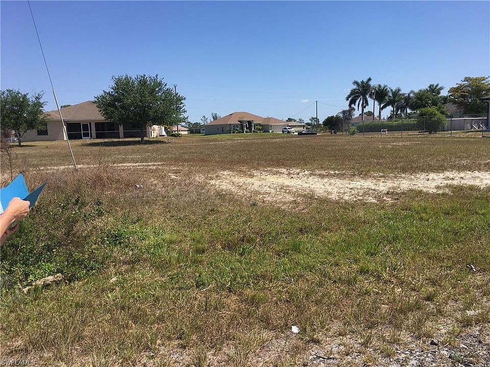 1st image of 1317 S Gator Cir