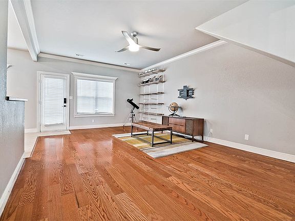 5th image of 2 Brighstone Ln