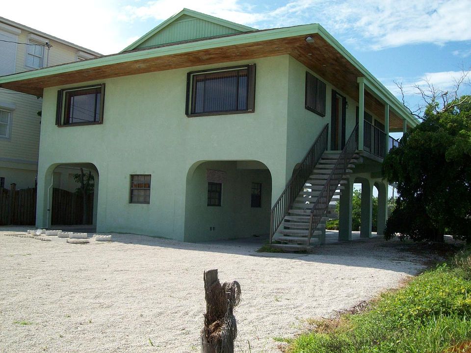 1st image of 24265 Caribbean Dr W