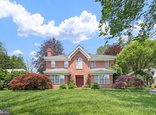 2 Farron Dr, Chadds Ford, PA 19317