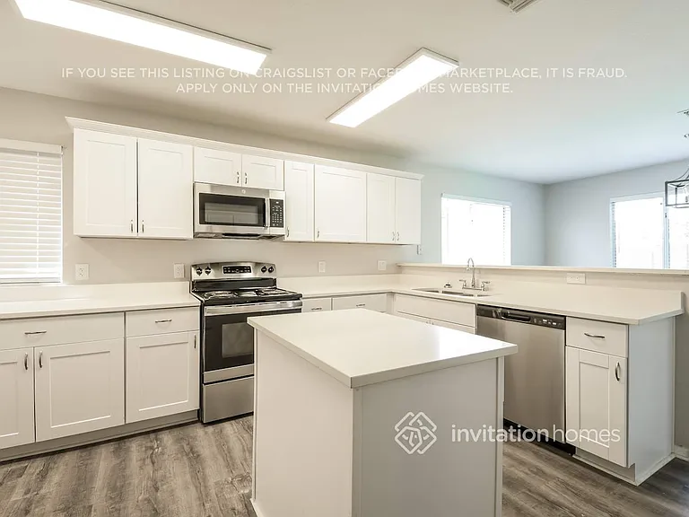 7138 W Via De Luna Dr — Photo 5