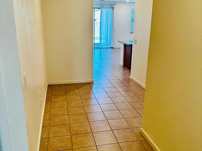 12628 W Northview Ave — Photo 14