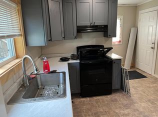 14 Church St UNIT B, Sanford, ME 04073