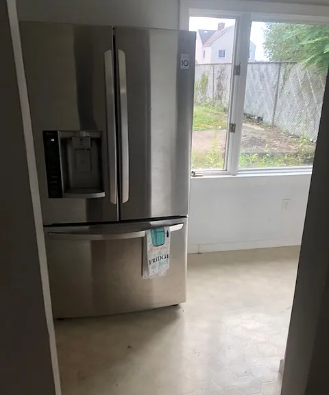 416 White St — Photo 14
