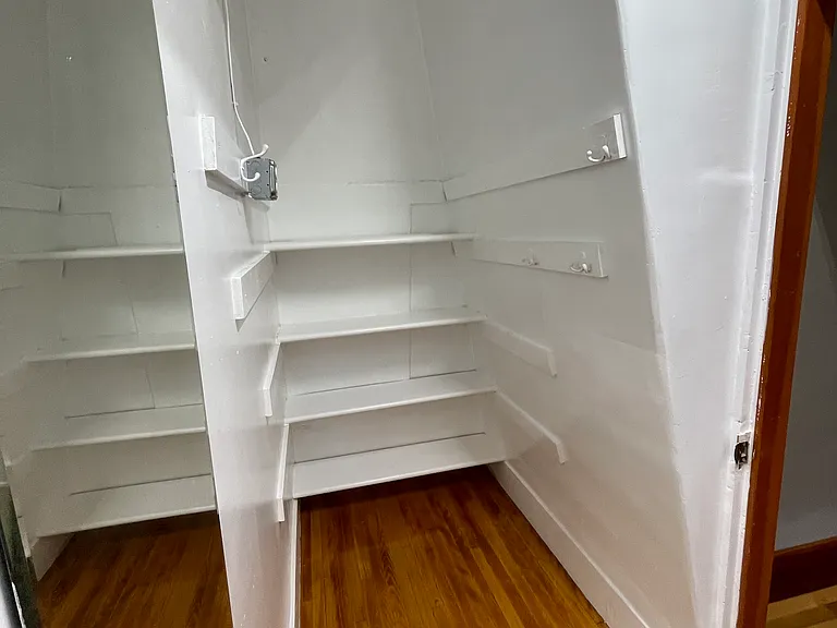 99 Vinton St #3 — Photo 8
