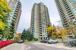 3 Pemberton Ave #402 Photo 1