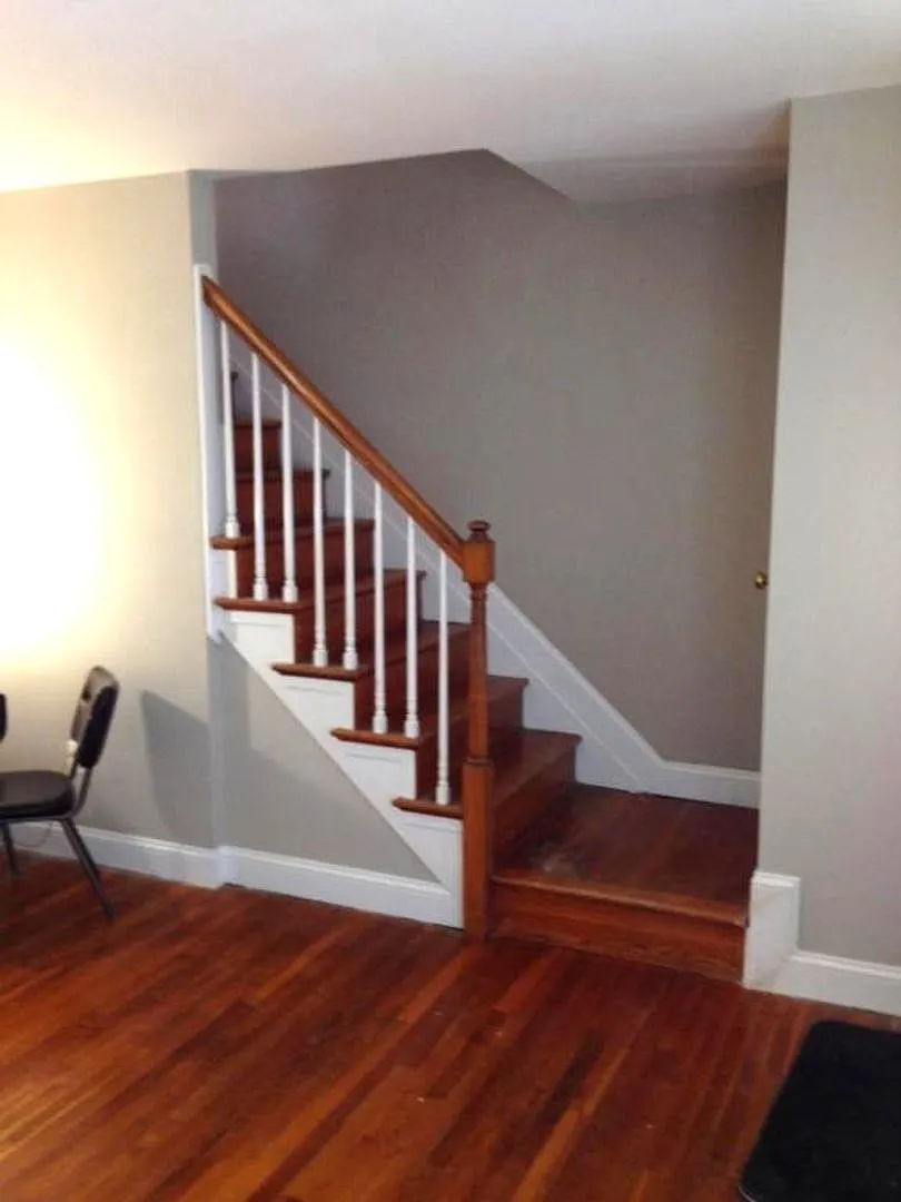 2 Bedroom, 1 Bath Townhouse — Photo 3