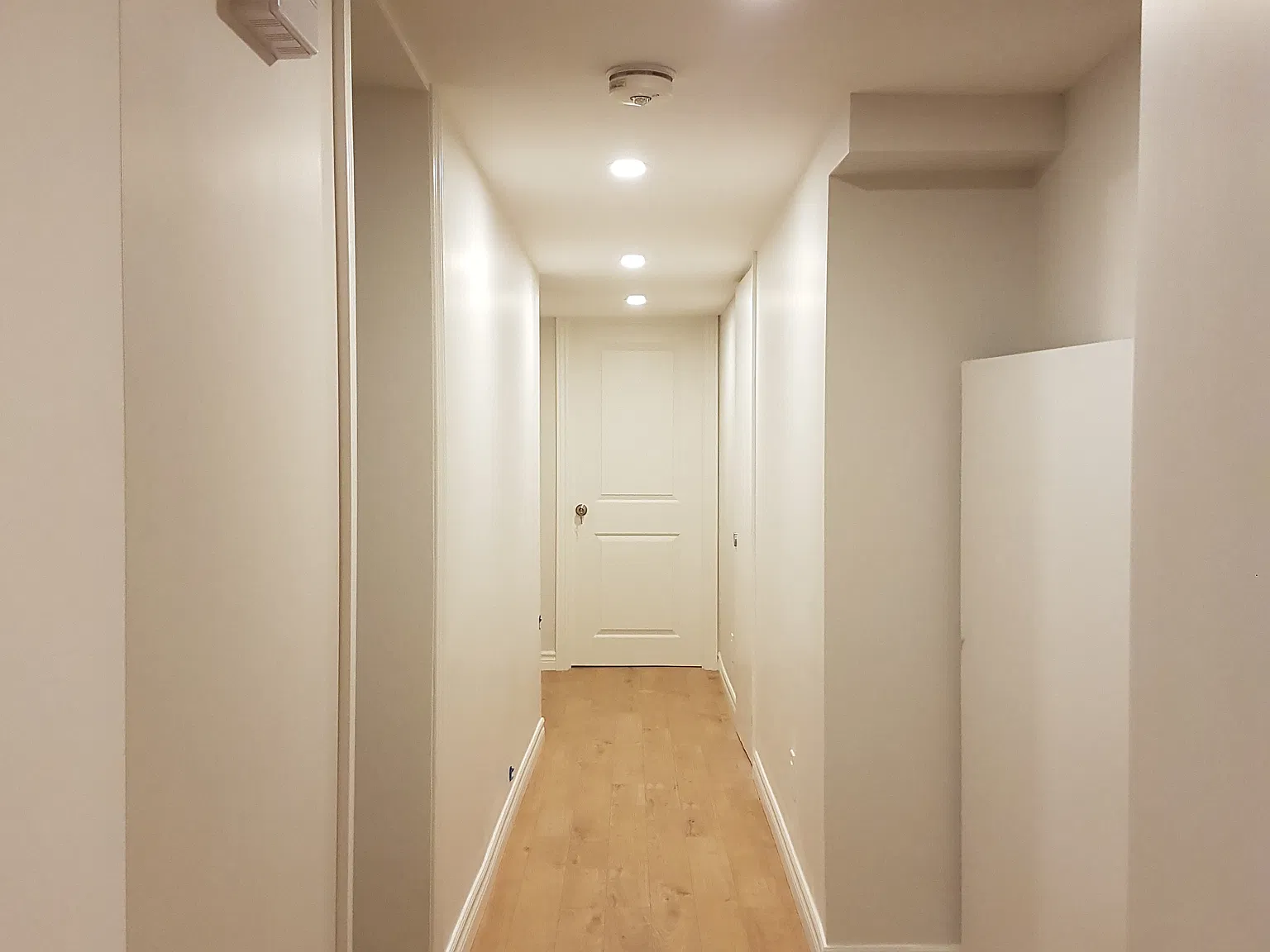 2 bed, 850 sqft, $2,750 — Photo 4
