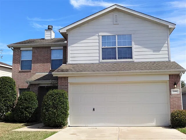3 bed, 2.5 bath, 1860 sqft, $2,060 — Photo 1