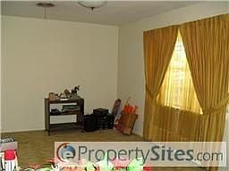 3rd image of 3107 McArthur Dr