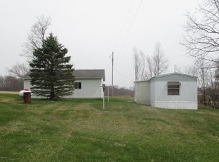 8420 S Edon Rd, Reading, MI 49274