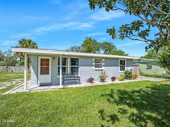 1207 Pine Ridge Dr, Daytona Beach, FL 32117