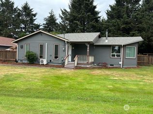 329 Sextans Ave SW, Ocean Shores, WA 98569