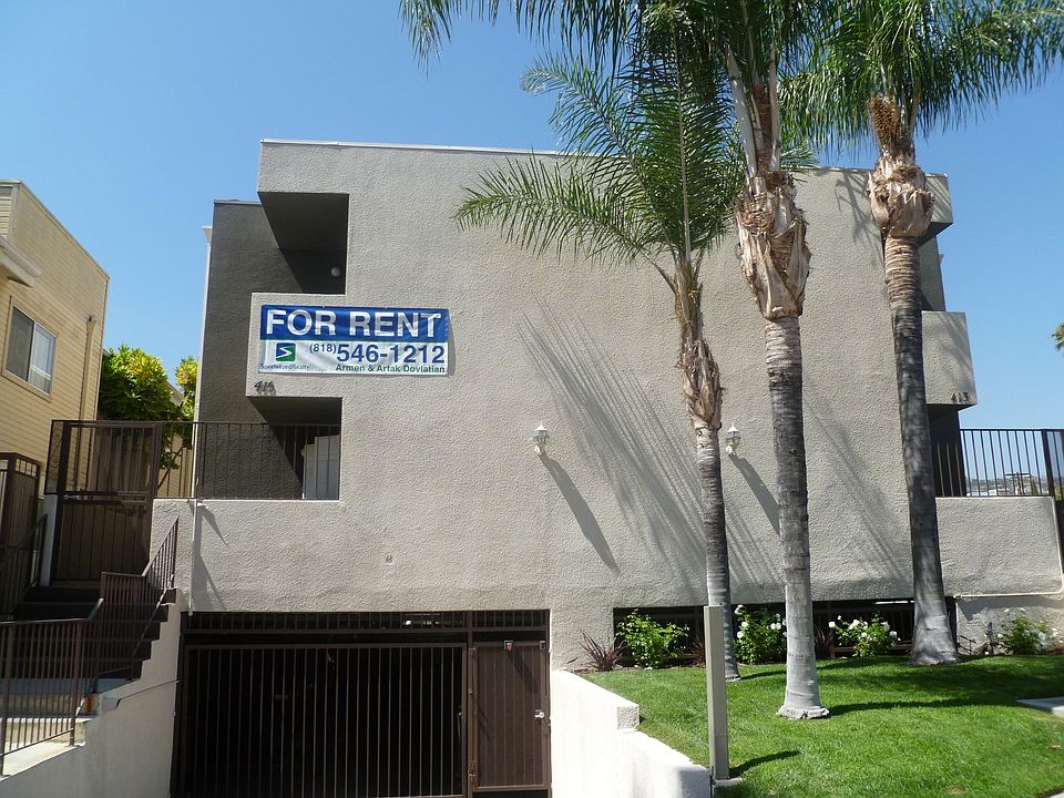 1st image of 413 W Glenoaks Blvd APT 7