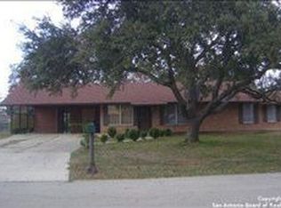 6311 Kings Crown St, San Antonio, TX 78233