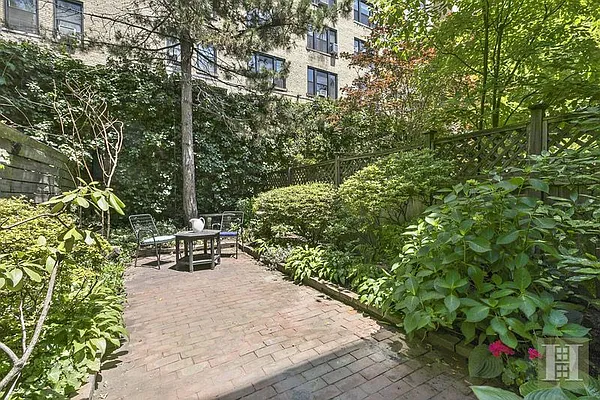 Rented by Halstead Real Estate | media 38