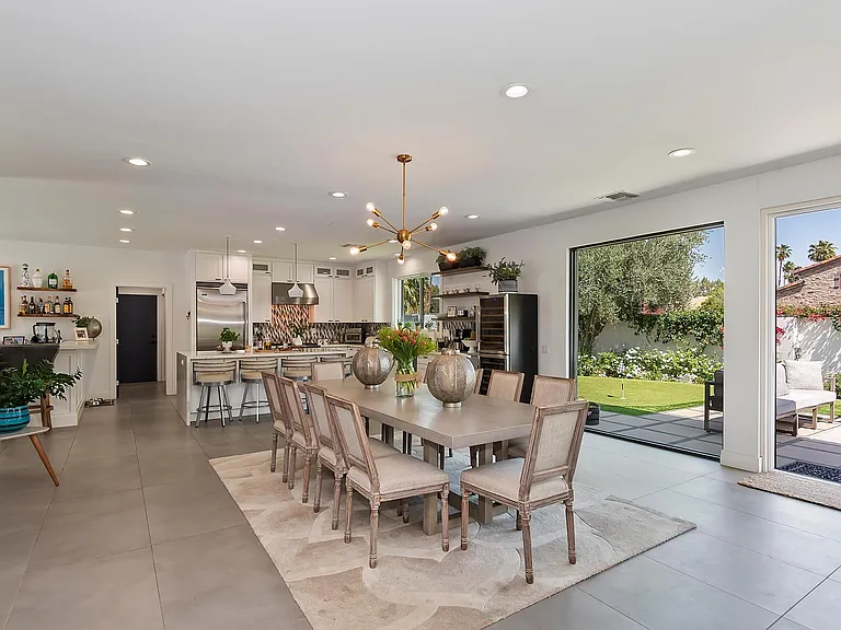 49155 Avenida Fernando — Photo 21