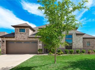 418 Sagebrush Ln, Waxahachie, TX 75165