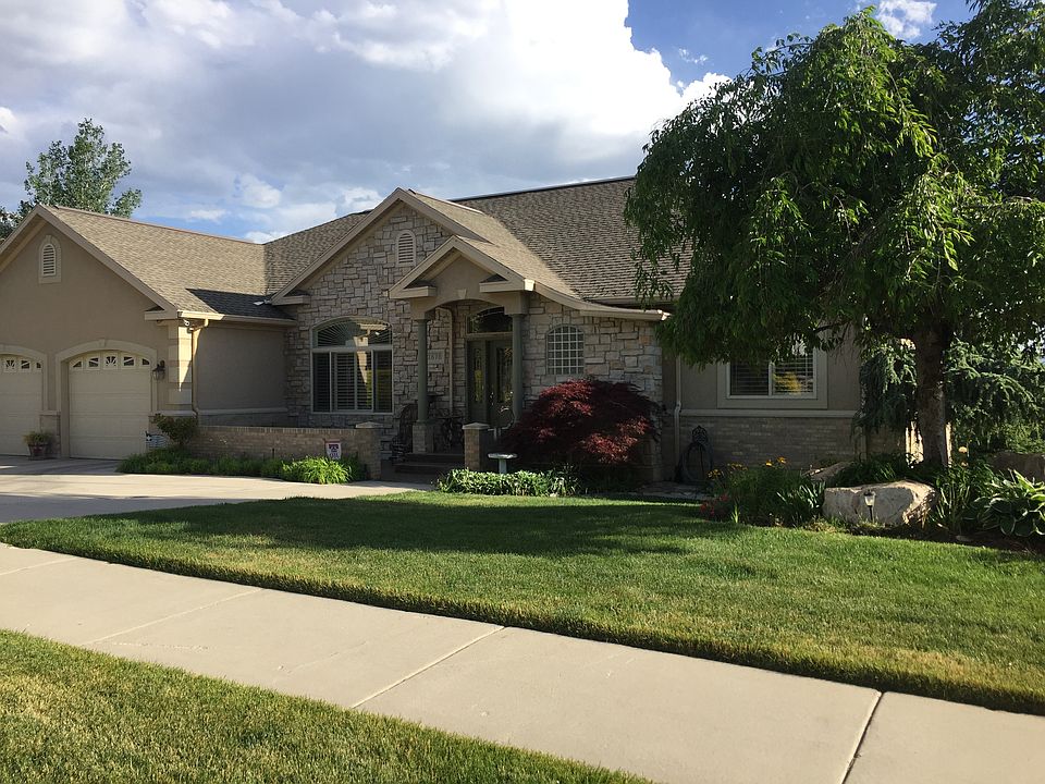 1st image of 2678 E Grand Vista Way
