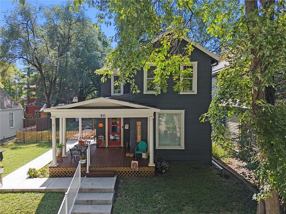 1st image of 611 Miami St