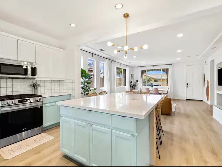 Huge island with all the space you need to cook for your family.