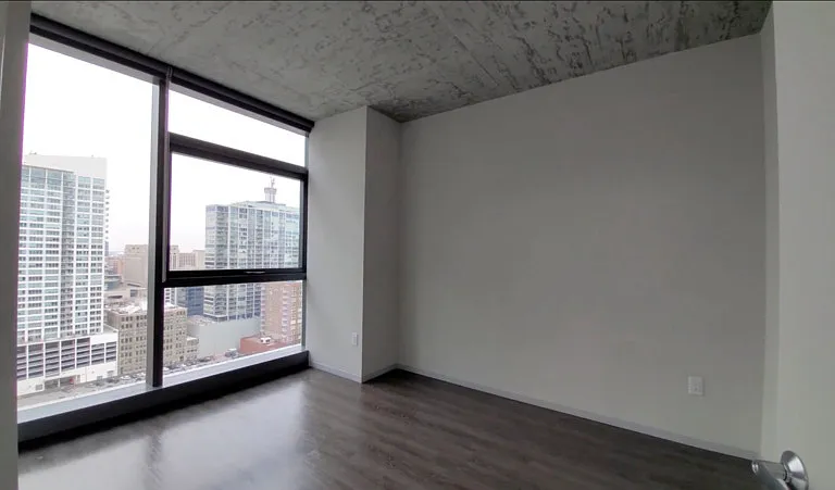 743 S Clark St #920 — Photo 3