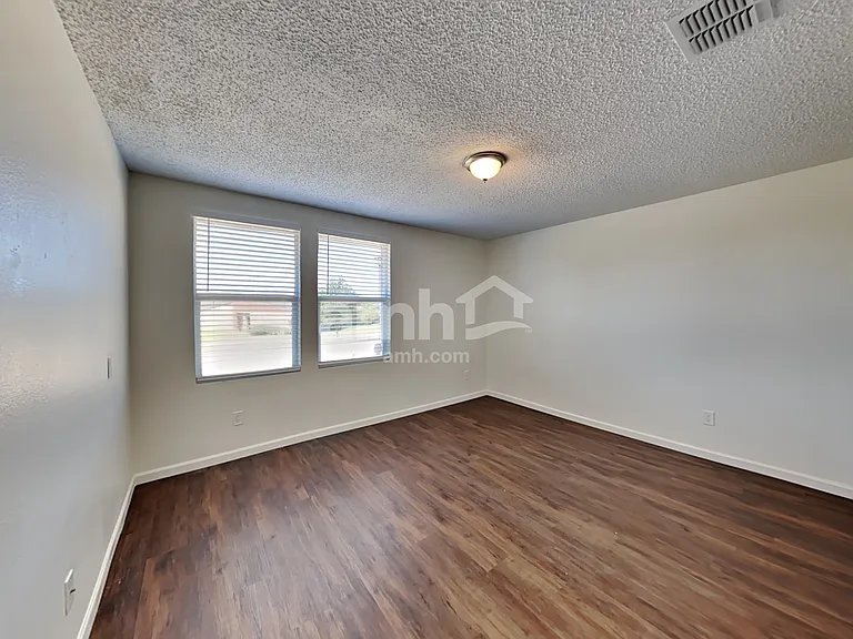 3062 Limestone Hill Ln — Photo 17
